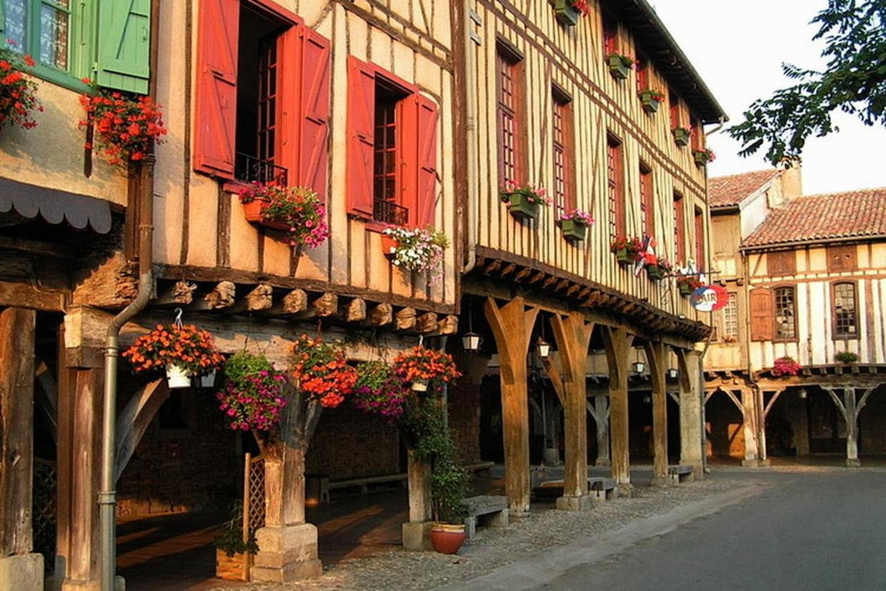 Sci Les Remparts De Mirepoix Bed & Breakfast Mirepoix  Exterior foto